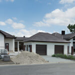 luxurious duplex vs bungalow
