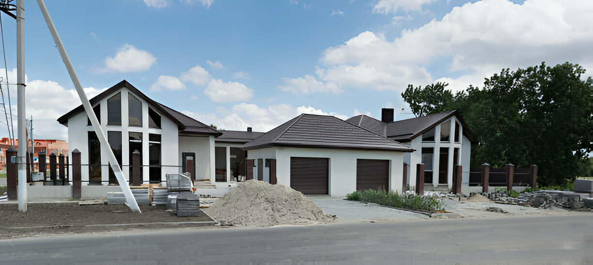 luxurious duplex vs bungalow